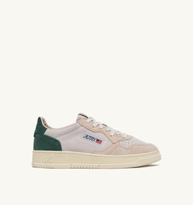 Autry Sneakers Medalist 01 Low Suede Sand Green TS19