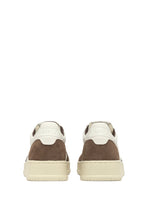 Charger l&#39;image dans la galerie, Autry Sneakers Medalist 01 Low Goat Suede Cigar GS34