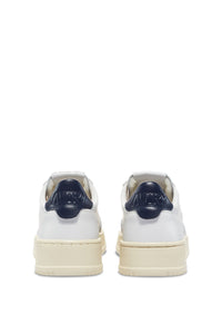 Autry Sneakers Medalist 01 Low Leather Space LL12