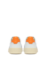 Charger l&#39;image dans la galerie, Autry Sneakers Medalist 01 Low Leather Orange LL26