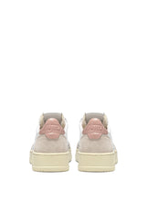 Charger l&#39;image dans la galerie, Autry Sneakers Medalist 01 Low Suede White Pow LS37