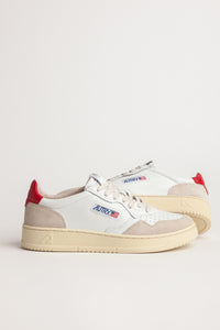 Autry Sneakers Medalist 01 Low Leather suede Red LS43