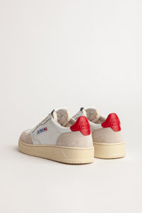Autry Sneakers Medalist 01 Low Leather suede Red LS43