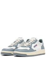 Charger l&#39;image dans la galerie, Autry Sneakers Medalist 01 Low Leather Blue WB56