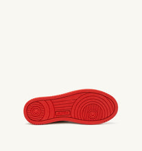 Charger l&#39;image dans la galerie, Autry x Maison Kitsuné Sneakers Medalist 01 Low Leather White Red