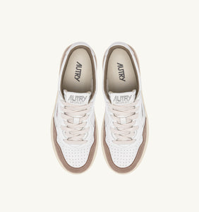Autry Sneakers Medalist 01 Low Goat Suede Tobacco GS43