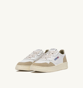 Autry Sneakers Medalist 01 Low Goat Suede Sponge GS44