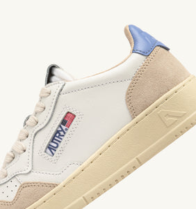 Autry Sneakers Medalist 01 Low Suede Blue LS04