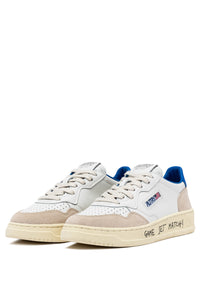 Autry Sneakers Medalist 01 Low Leather Suede Blue MA06
