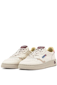 Autry Sneakers Medalist 01 Low Leather Rose NE01