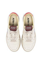 Charger l&#39;image dans la galerie, Autry Sneakers Medalist 01 Low Leather Rose NE01
