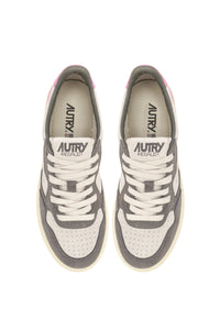 Autry Sneakers Medalist 01 Low Leather Suede Barbie TS09