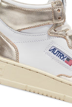 Charger l&#39;image dans la galerie, Autry Sneakers Medalist 01 Mid Leather Platinum WB16