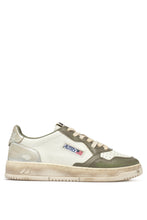 Charger l&#39;image dans la galerie, Autry Sneakers Medalist 01 Low Super Vintage SV50