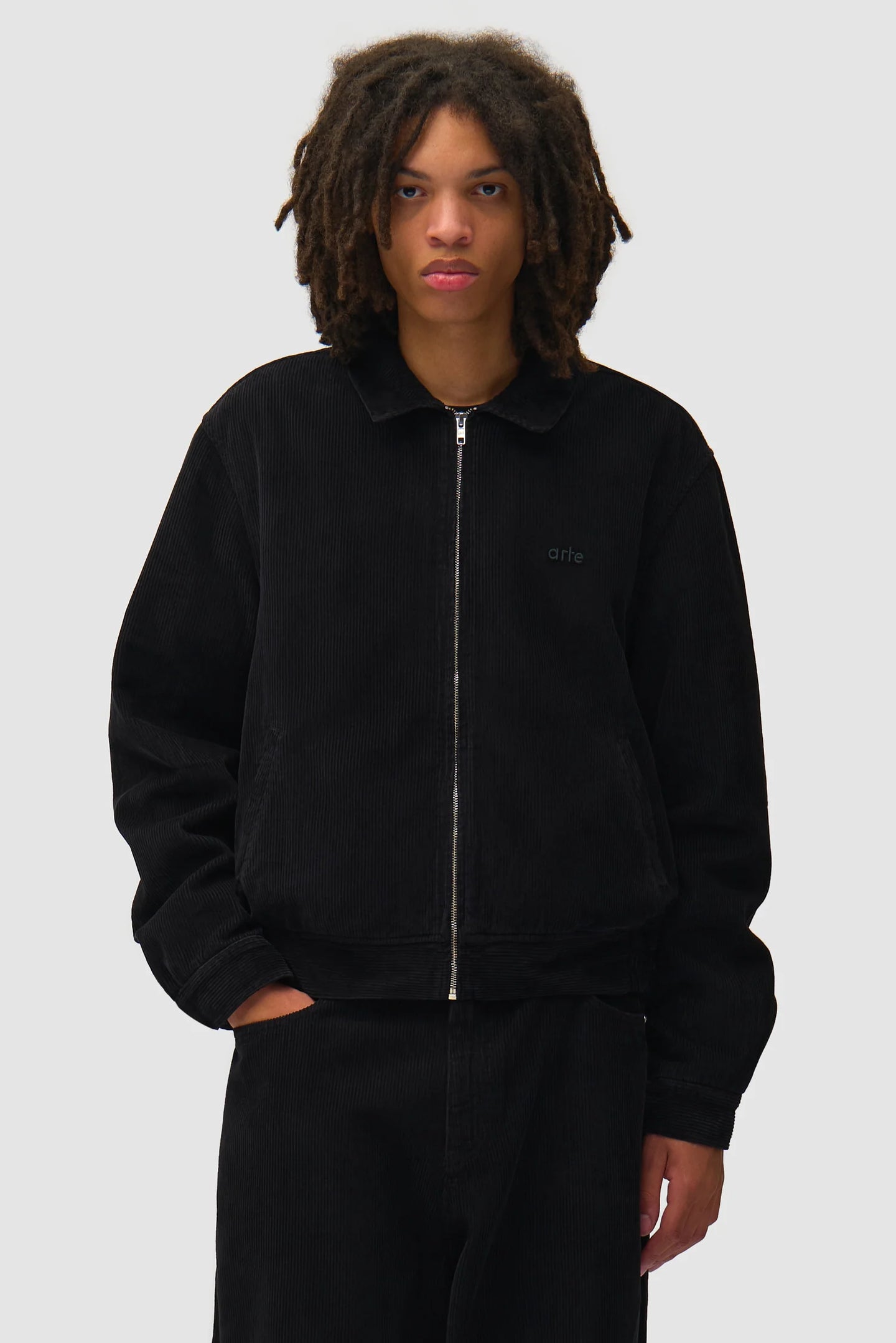 Arte Veste Corduroy Black