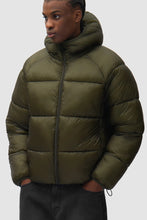 Charger l'image dans la galerie, Arte Doudoune Ripstop Hooded Puffer Green