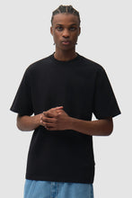 Charger l'image dans la galerie, Arte T-Shirt Serial Stamp Black