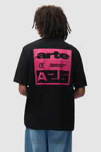 Charger l'image dans la galerie, Arte T-Shirt Pink Serial Black