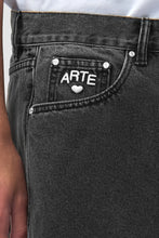 Charger l'image dans la galerie, Arte Pantalon en Denim Cor Black