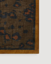 Charger l&#39;image dans la galerie, Hartford Echarpe en Laine Leopard