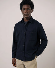 Charger l'image dans la galerie, Hartord Surchemise Percey en Flanelle de Laine Bleu Marine