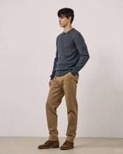 Charger l'image dans la galerie, Hartford Pull Seamless Crew en Laine Bleu Marine