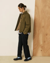 Charger l'image dans la galerie, Hartford Manteau Voltaire en Gabardine Vert Militaire