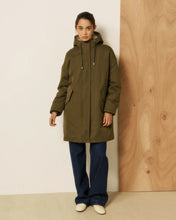 Charger l'image dans la galerie, Hartford Parka Vader en Gabardine Vert Militaire