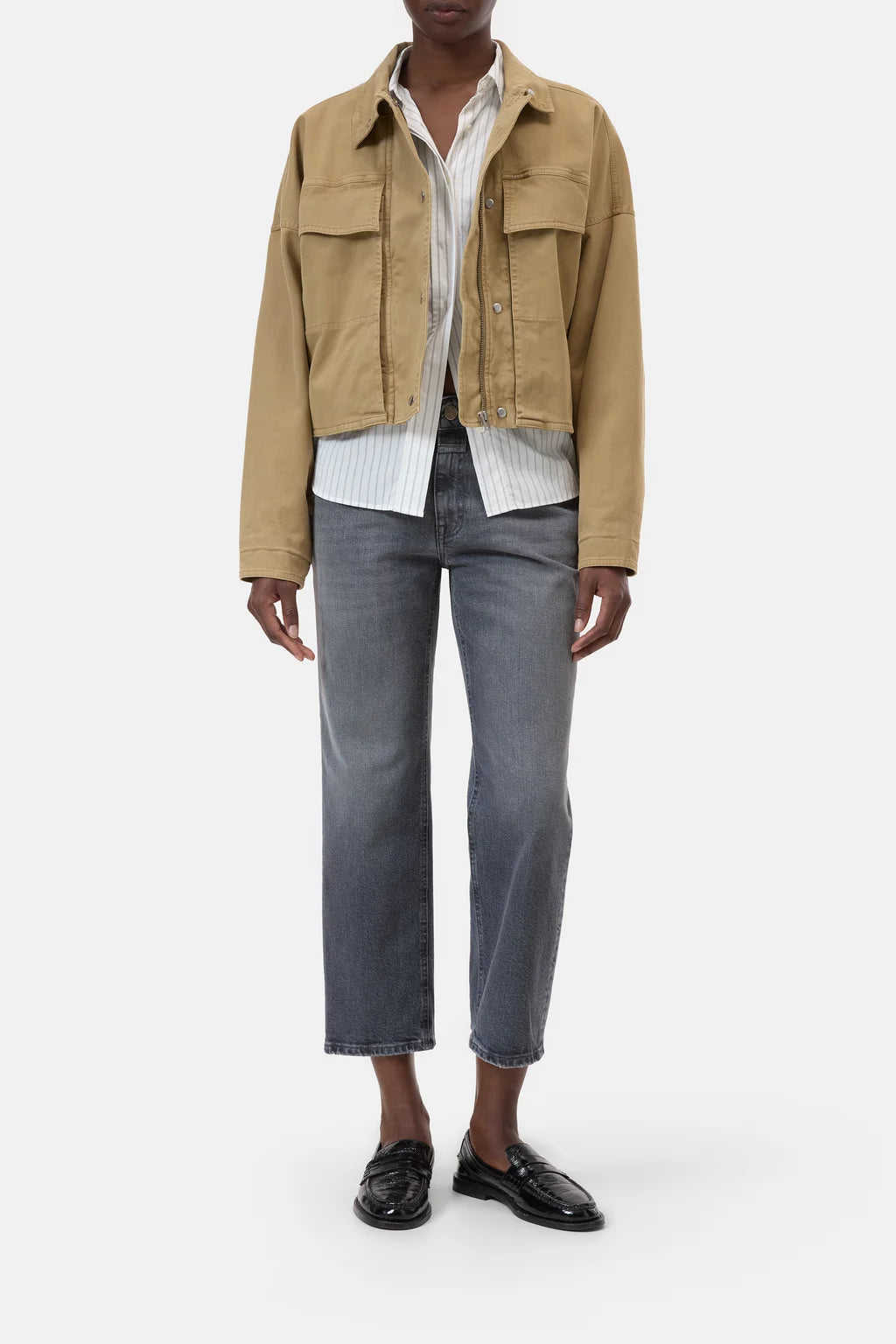 Closed Jean Milo Mid Grey