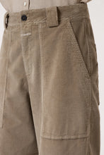 Charger l&#39;image dans la galerie, Closed Pantalon en Velours Rhannon Clay Beige