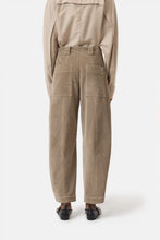 Charger l&#39;image dans la galerie, Closed Pantalon en Velours Rhannon Clay Beige