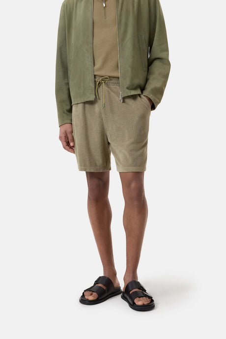 Closed Short en Eponge Chino Green