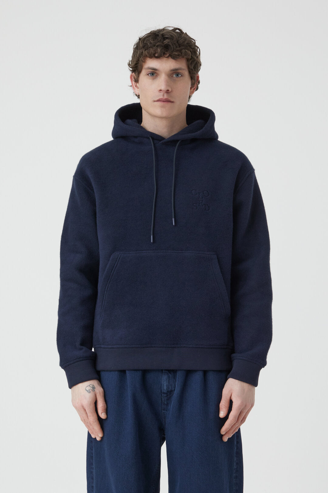 Closed Hoodieà Logo Dark night