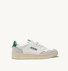 Autry Sneakers Medalist 01 Low Suede White Amazon LS23
