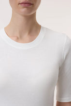 Charger l&#39;image dans la galerie, Closed T-shirt en Coton Modal Ivory