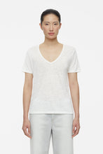 Charger l&#39;image dans la galerie, Closed T-shirt en Lin Ivory