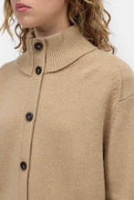 Charger l'image dans la galerie, Closed Cardigan Col Roulé en Laine Beige