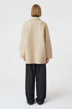 Charger l&#39;image dans la galerie, Closed Manteau Doubleface en Laine Beige