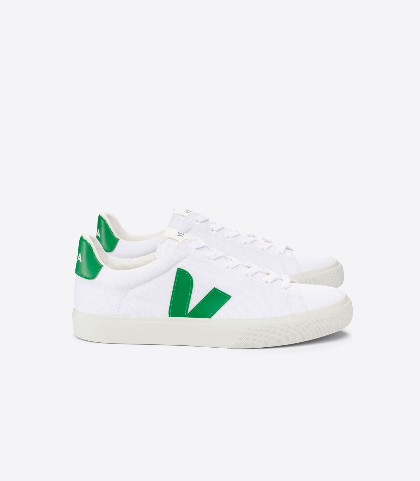 VEJA Campo Canvas White Emeraude