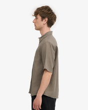 Charger l'image dans la galerie, Colorful Standard Chemise Manches Courtes en Lin Dusty Olive
