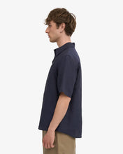 Charger l'image dans la galerie, Colorful Standard Chemise Manches Courtes en Lin Navy Blue