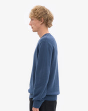 Charger l&#39;image dans la galerie, Colorful Standard Pull Classic merino Wool Crew Petrol Blue