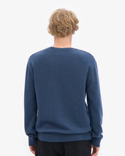 Charger l&#39;image dans la galerie, Colorful Standard Pull Classic merino Wool Crew Petrol Blue