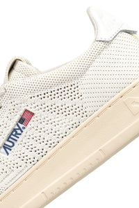 Autry Sneakers Medalist Easeknit Low Ivory KN08