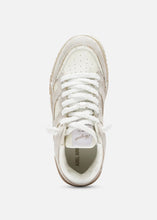Charger l&#39;image dans la galerie, Axel Arigato Baskets Area Lo Fluffy Beige