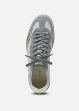 Charger l&#39;image dans la galerie, Axel Arigato Baskets Dice T-Toe Suede Grey Gum