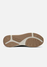 Charger l'image dans la galerie, Axel Arigato Baskets Genesis Neo Runner Off Black Tan