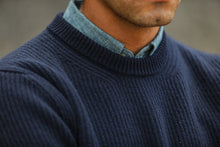 Charger l'image dans la galerie, Drapeau Noir Pull Militaire Lambswool Navy
