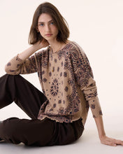 Charger l&#39;image dans la galerie, Kujten Pull Mela Western en Cachemire Light Camel