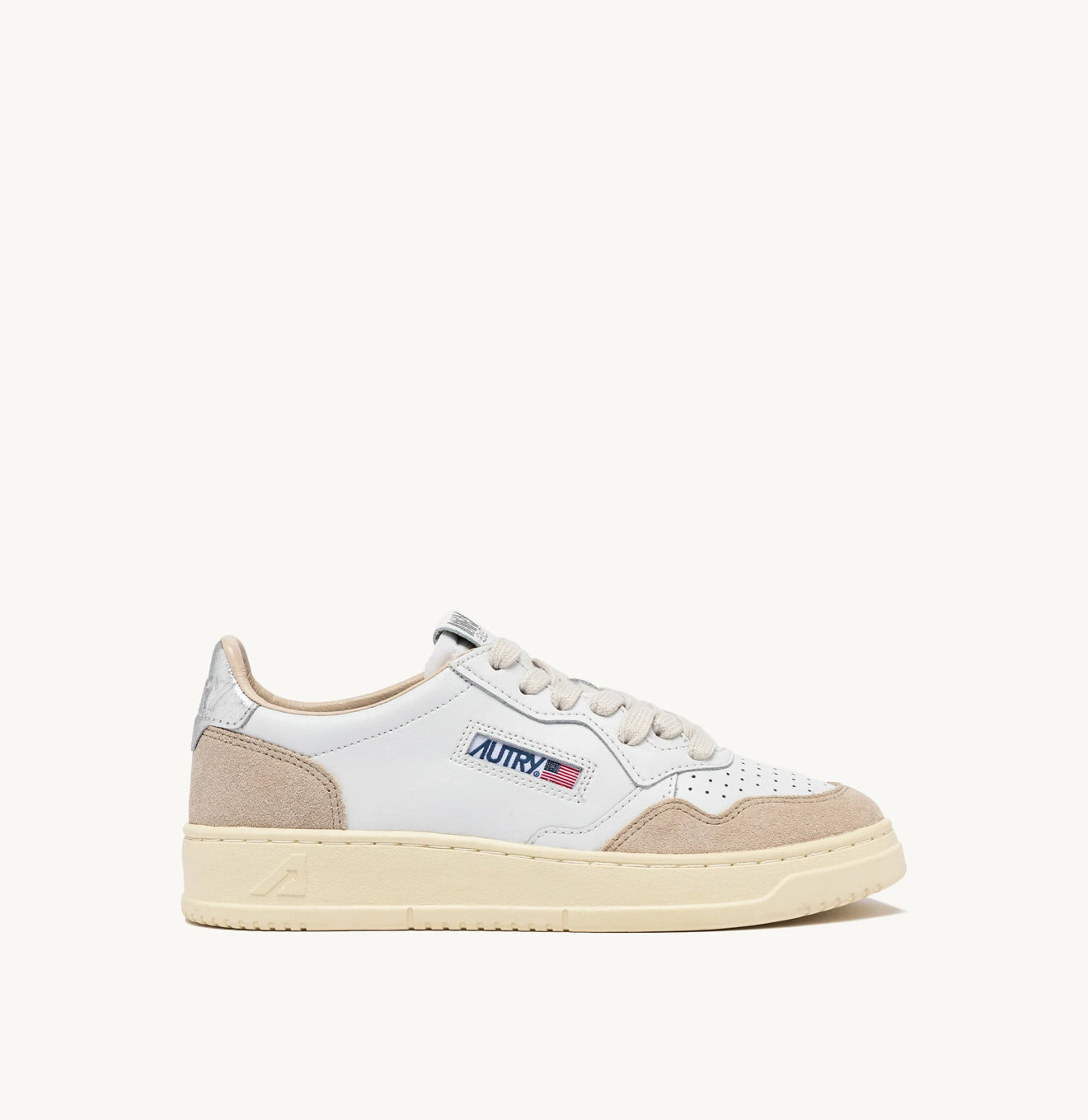 Autry Sneakers Medalist 01 Low Leather Suede Silver LS74